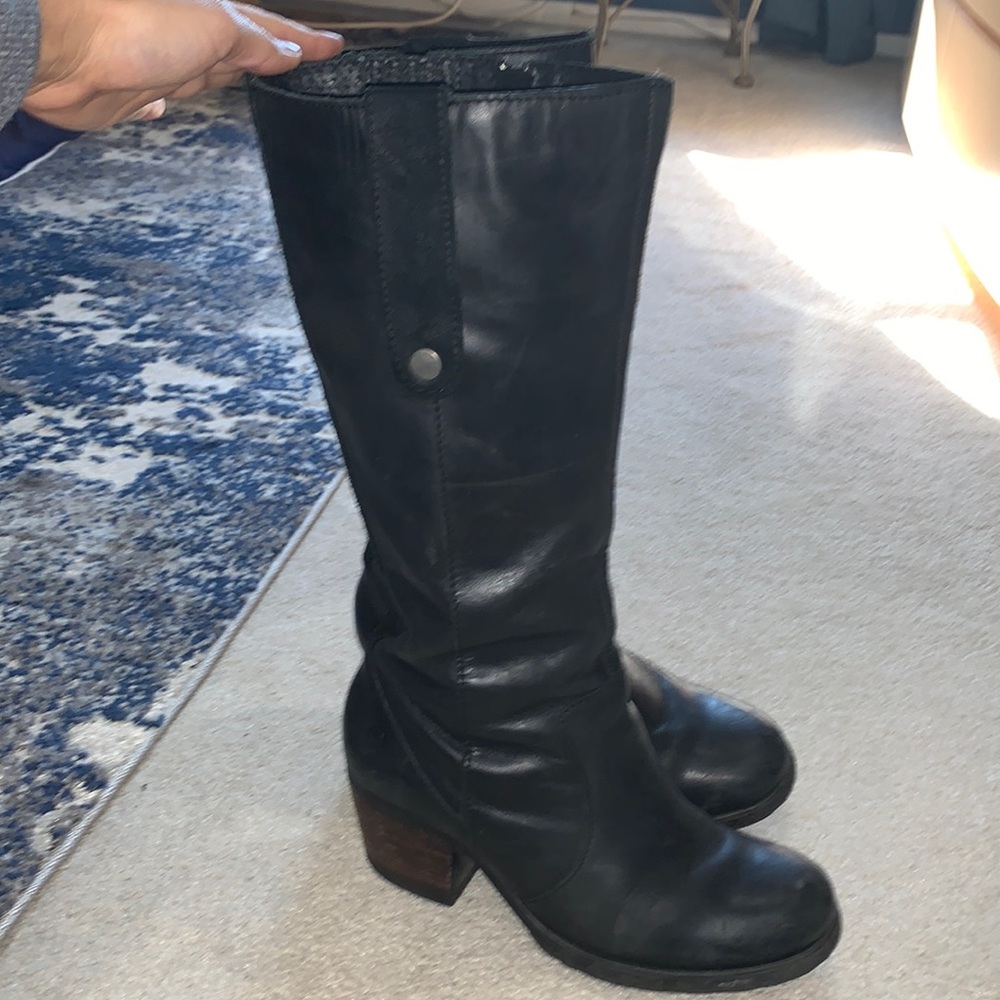 Womens Knee high boots